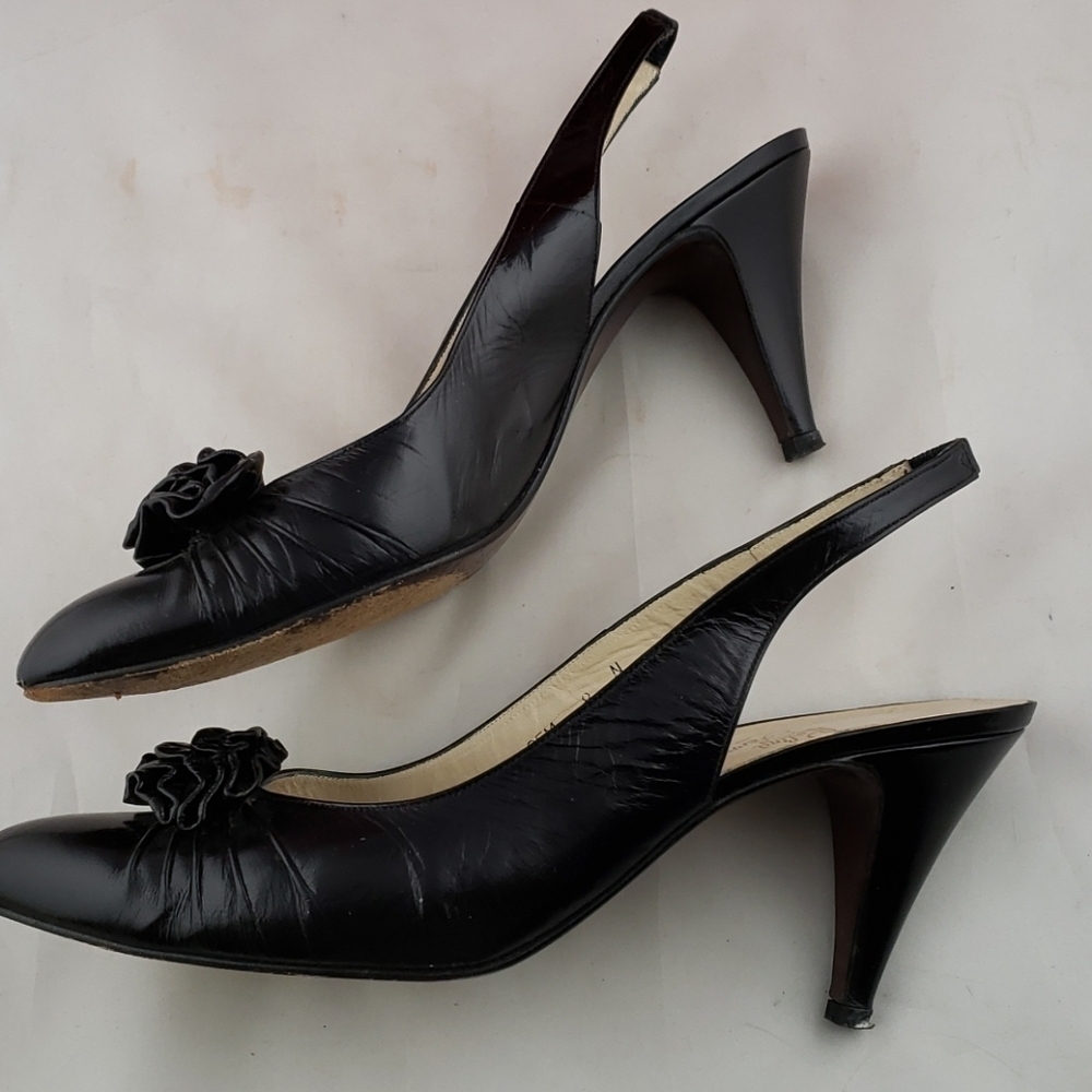 Ferragamo Rosina Ferragamo Schiavone Reno Sling Backs EUC In Box Black